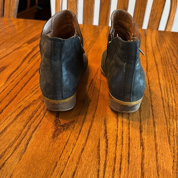 lucky brand black ankle boots size 8.5 - Picture 3 of 6